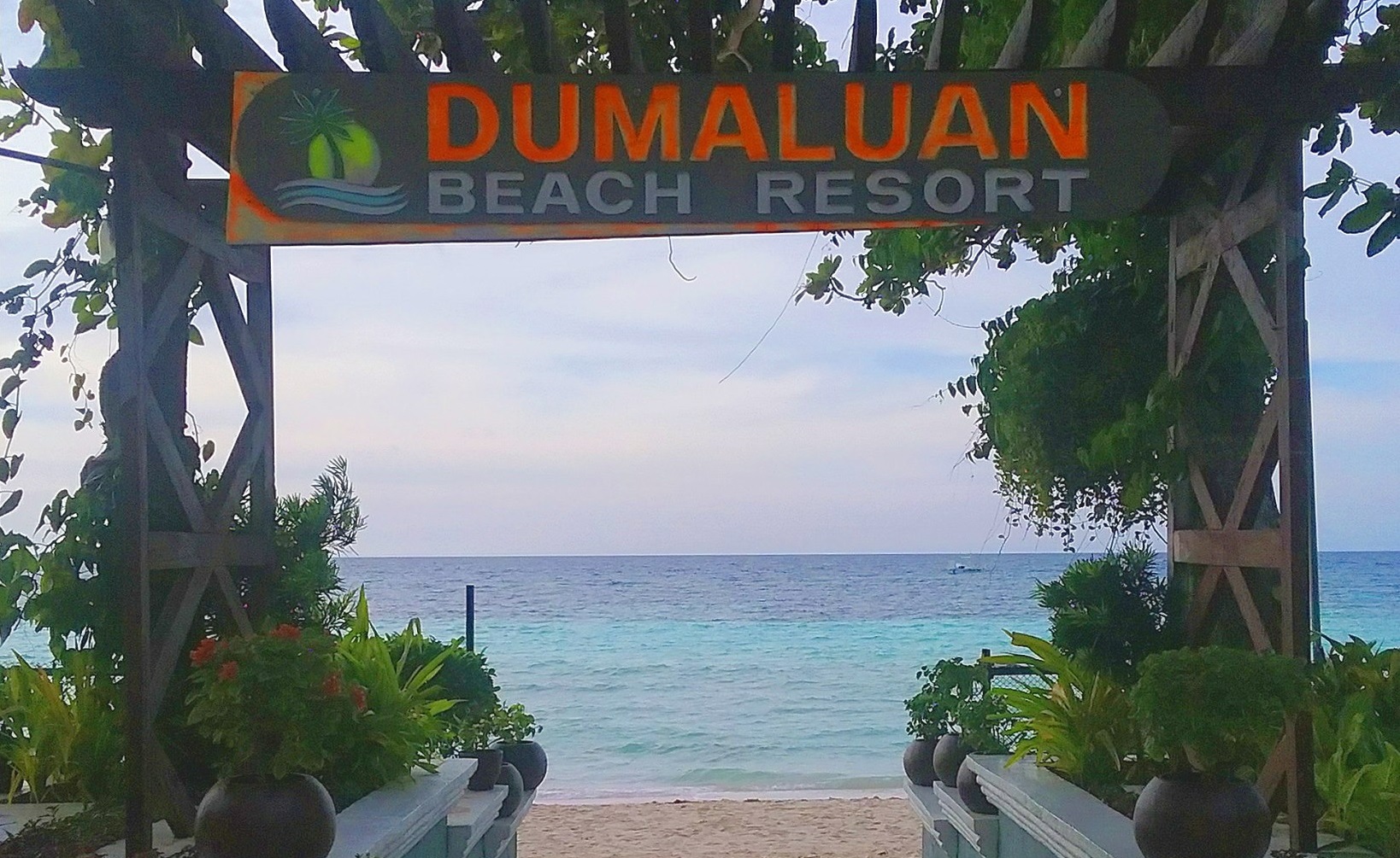 Dumaluan beach resort